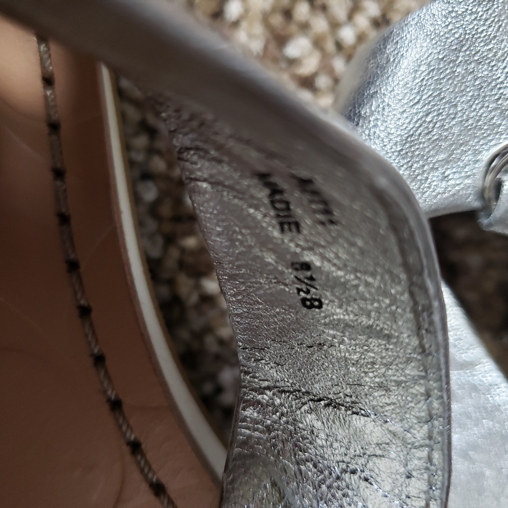 Sandal - Picture 3 of 4